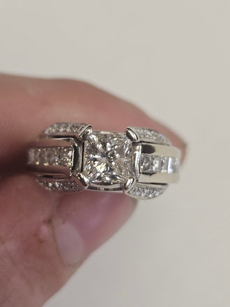 1.04 CT Natural Princess Cut Diamond Ring EGL VS1, H, 9.15 Grams 14k Gold