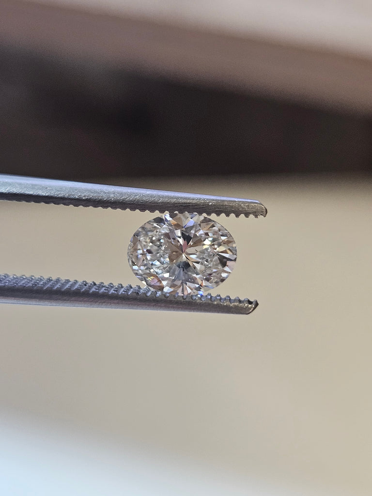 GIA 1.02 CT Oval Brilliant Natural, I, SI1 -60