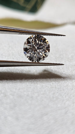 GIA 1.51 CT Round Diamond, I, SI2 (-60)