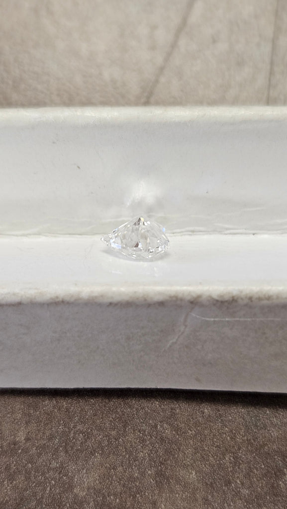 GIA 1.00 CT Heart Diamond, F, SI1 (-67)
