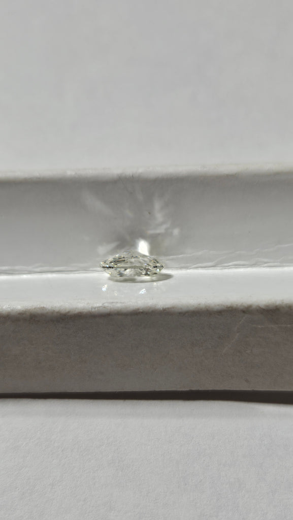 GIA Natural Oval Brilliant 1.01 J VS2 -65