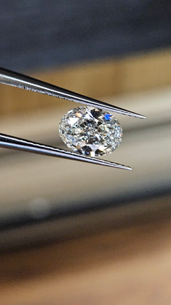 GIA Natural Oval Brilliant 1.01 J VS2 -65