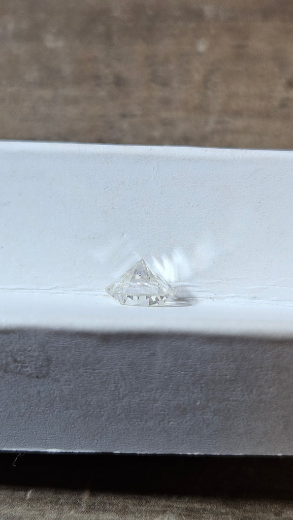0.75 CT Natural RB J-SI1