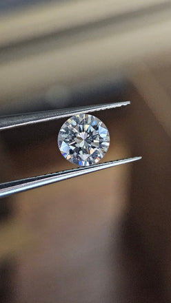 0.74 CT Natural Round Brilliant H-I SI2