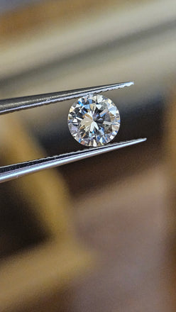 0.53 CT Natural Round Brilliant J-K VS