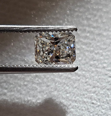 GIA 1.08 CT Natural Radiant Diamond, G, VS2 -73
