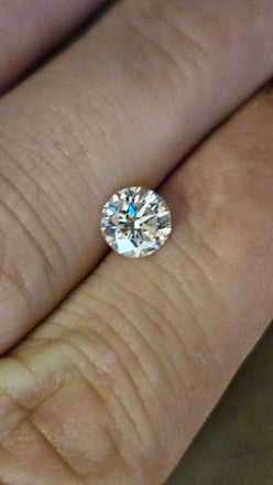 0.96 CT Natural Round Brilliant Cut I I1