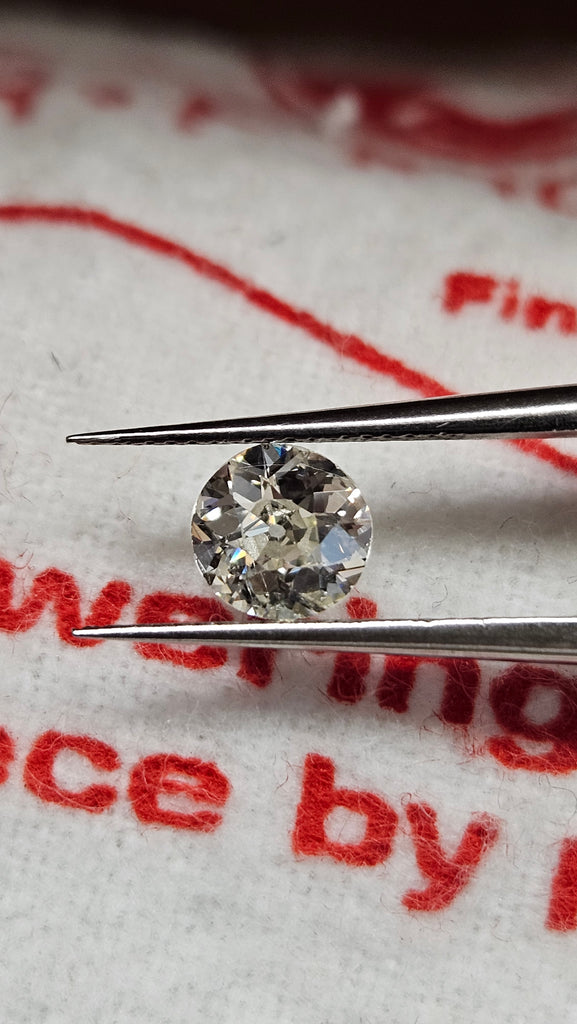 GIA 0.64 CT Natural Old European Cut L SI2