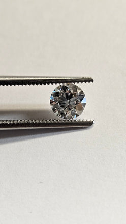 1.00 CT Natural Round Diamond, F, SI2