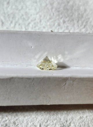 1.28 CT Natural Round Brilliant M/N I2 -70