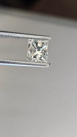 0.98 CT Natural Princess Cut JK VS Chipped -79