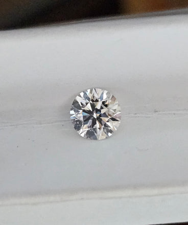 0.71 CT Natural Round Brilliant H SI2