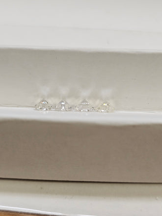 .98 TCW Natural Round Brilliant SI-VS AVG 1/4 CT Parcel