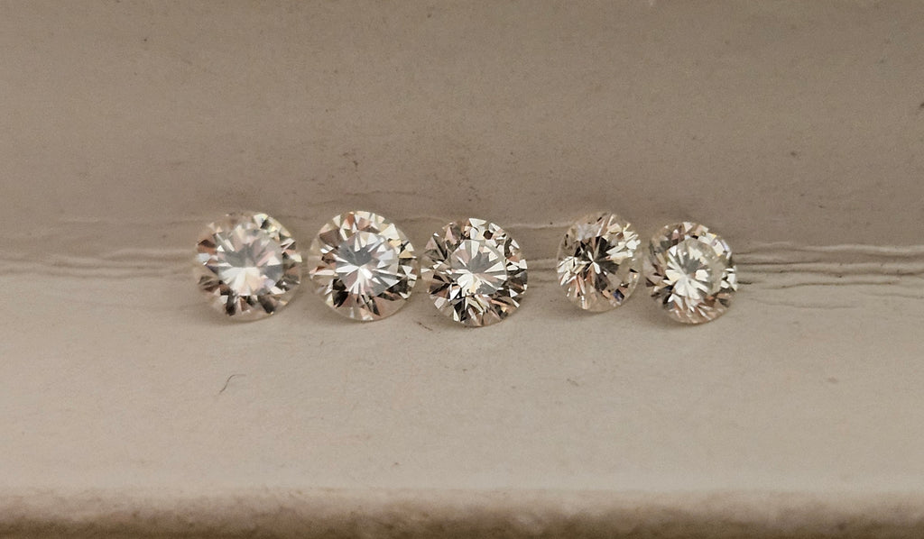 .99 TCW Natural Round Brilliant Parcel AVG 1/5 White VS