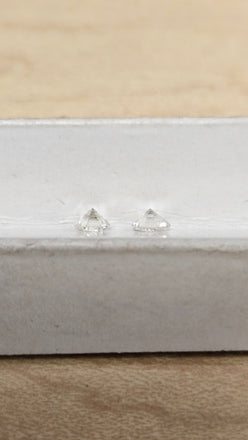 2 Natural Round Diamonds .61 TCW SI (Non Match)