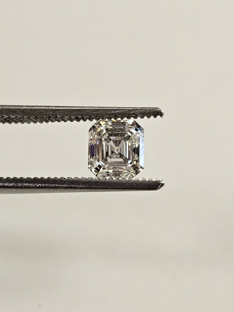 GIA 1.00 CT Natural Square Emerald Diamond, G, VS1