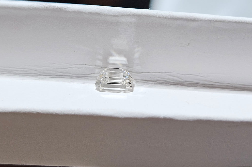 GIA 1 CT Natural Emerald Diamond, I, SI1