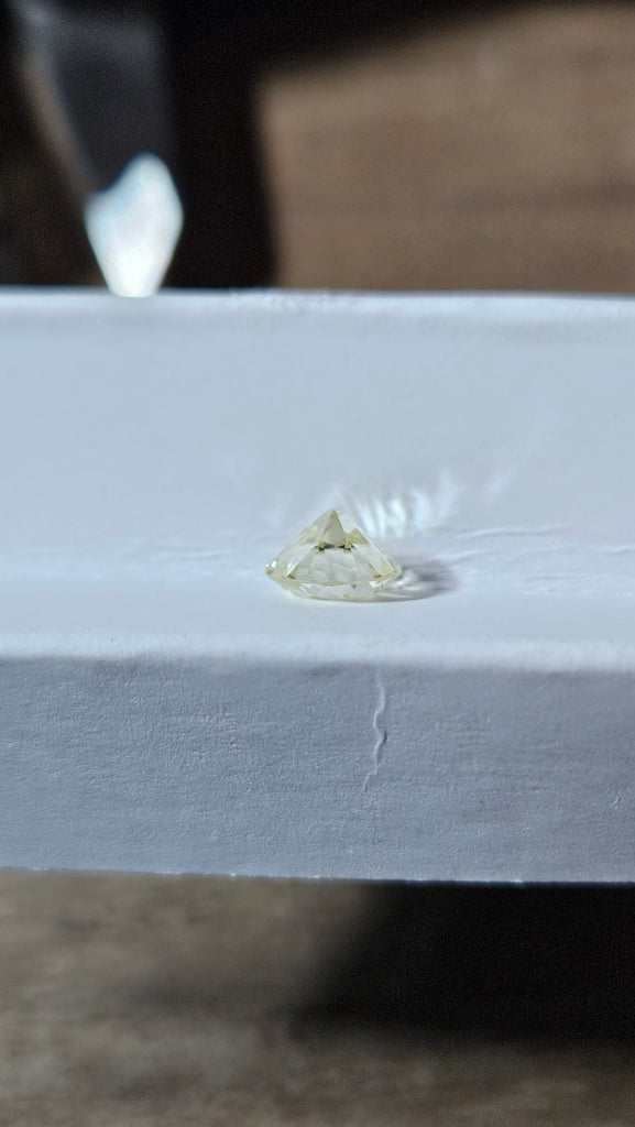 0.95 CT Natural Old European Cut, N VS1