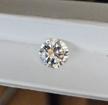 1.09 CT Natural Round Diamond, JK, VVS1-VVS2