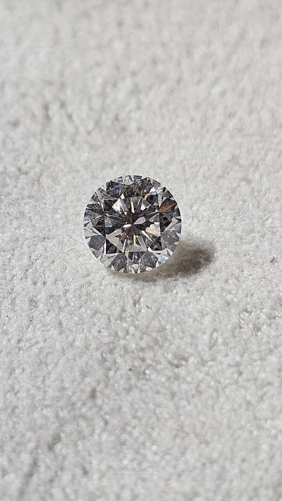0.90 CT Natural Round Diamond, G, I1