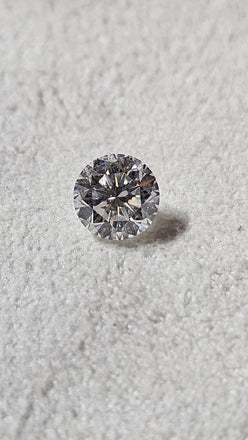 0.90 CT Natural Round Diamond, G, I1