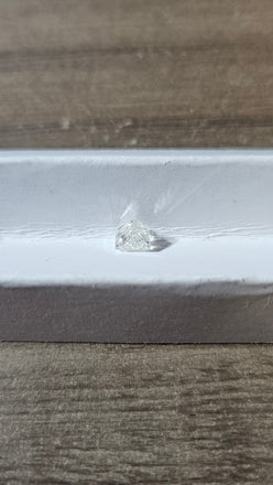 0.98 CT Natural Princess cut, I-J I2 -70