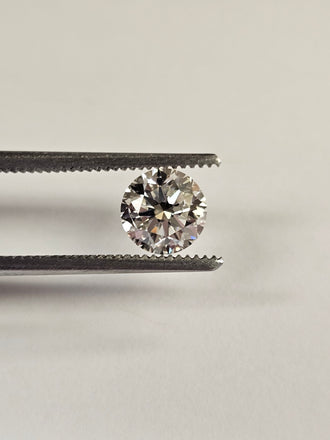 1.01 CT Natural Round Brilliant J SI2