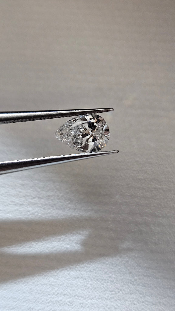 0.50 CT Natural Pear cut H SI1-SI2