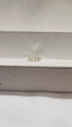 .68 CT Natural Round Brilliant Cut, M I1