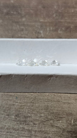 0.94 TCW Natural Oval Parcel SI+ AVG .23