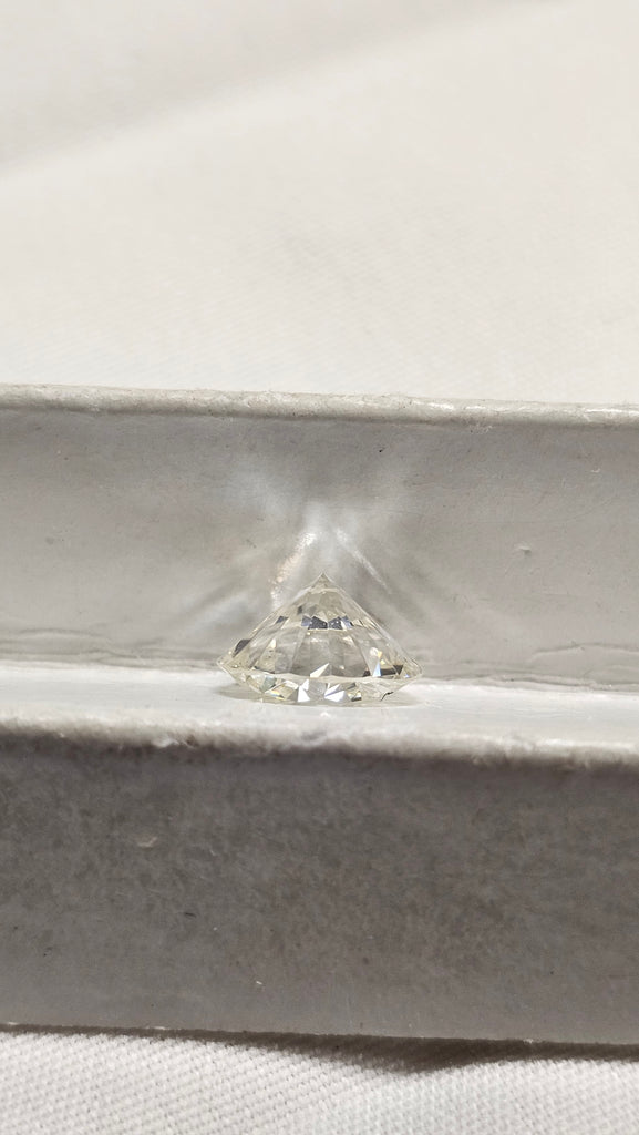 2.24 CT Natural Round Brilliant K-L VS