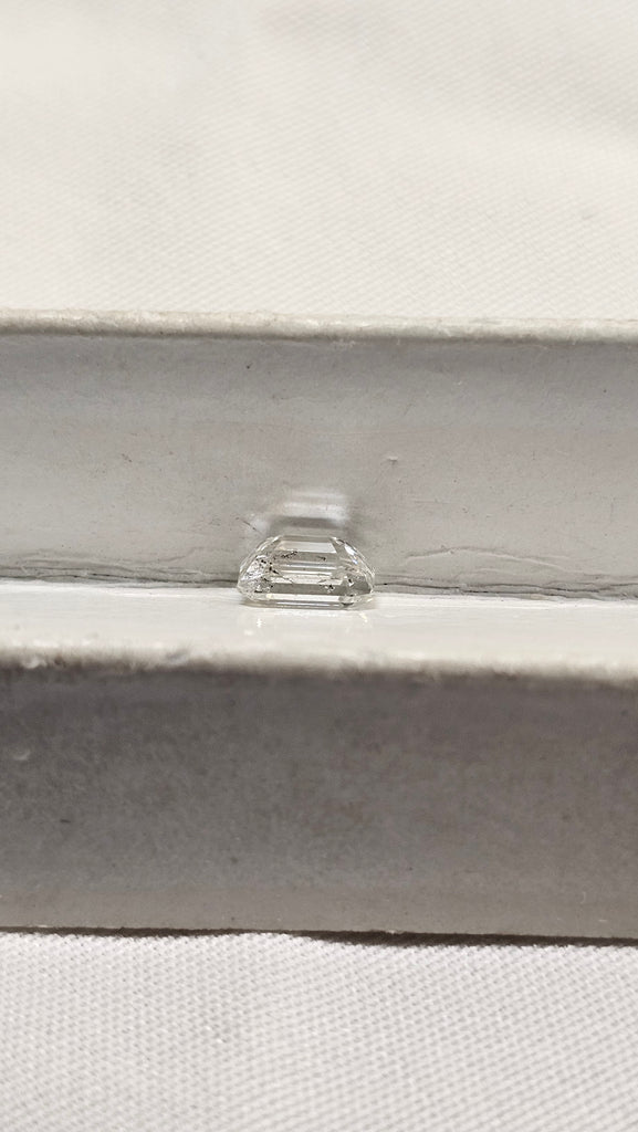 0.70 CT Natural Emerald Cut H-I I1