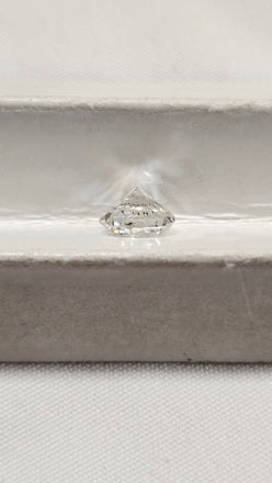 1.51 CT Natural Round Brilliant H-I SI2