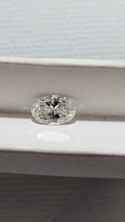 GIA 0.90 CT Natural Oval Brilliant G I1