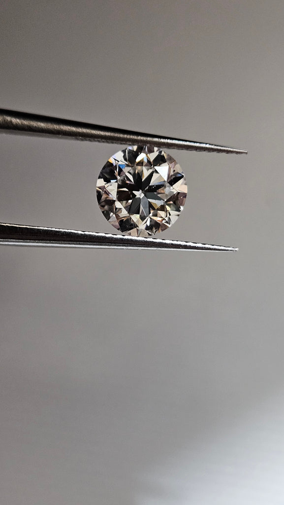 GIA 1.50 CT Natural Round Brilliant J SI1