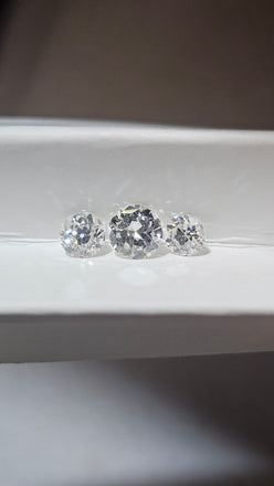 0.81 TCW Natural Old european Cut parcel White VS AVG .27 ( 3 stones )