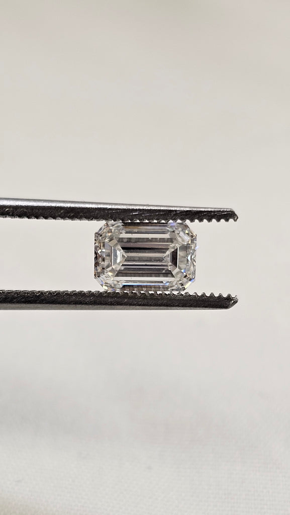 GIA 1.50 CT Natural Emerald Cut F VS2