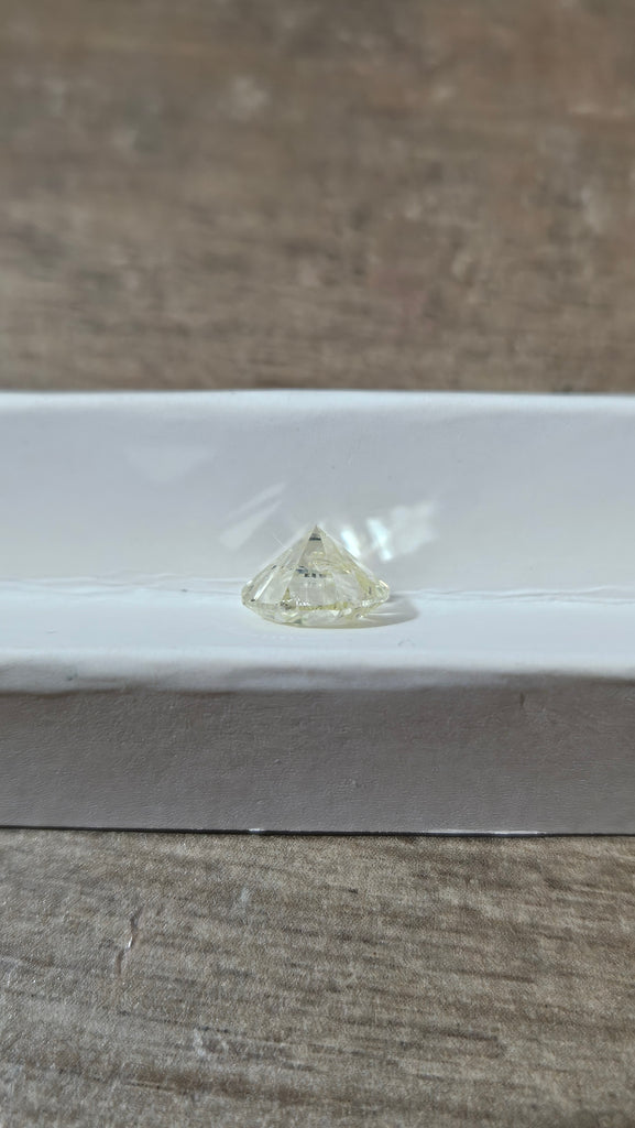 IGI 2.00 CT Natural Round Brilliant N I1