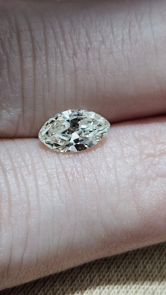 0.85 CT Natural Antique Marquise KL I1