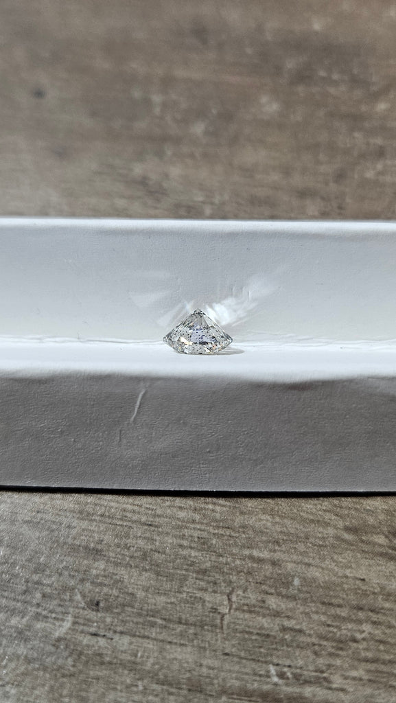 1.11 CT Natural Round Brilliant Grey Imperfect