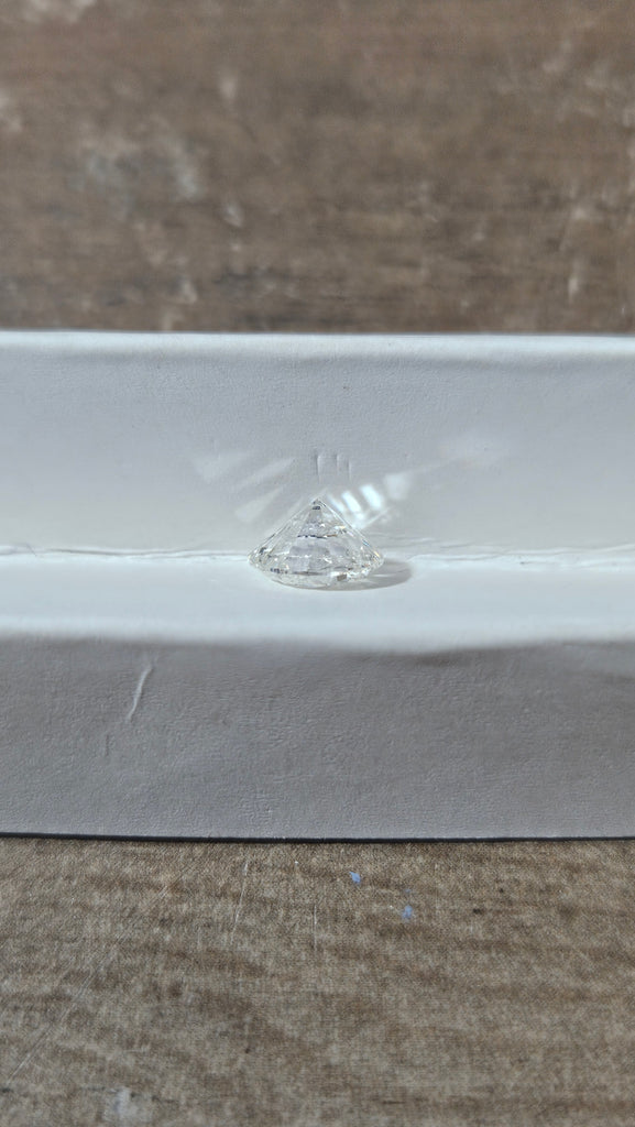 1.16 CT Natural Round Brilliant FG I2