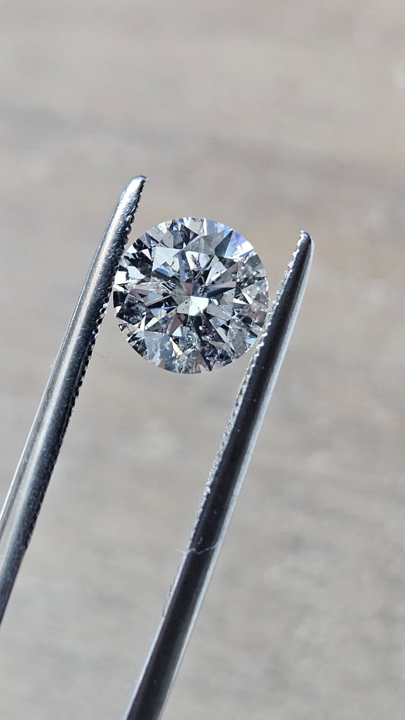 1.71 CT Natural Round Brilliant FG I1-I2
