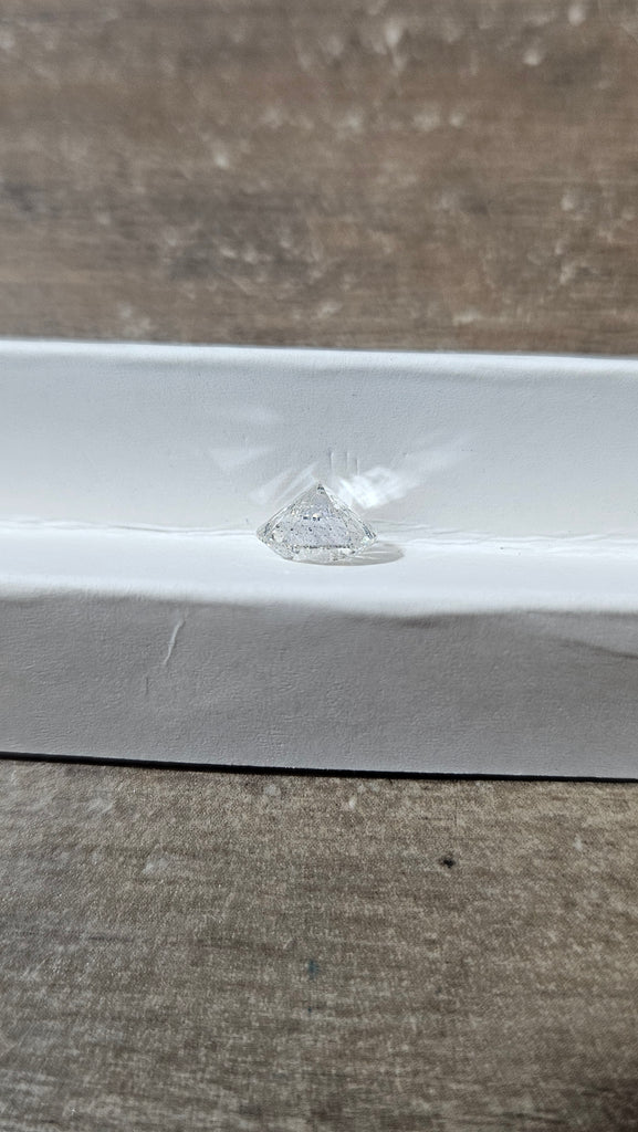1.53 CT Natural Round Brilliant FG I2 -65