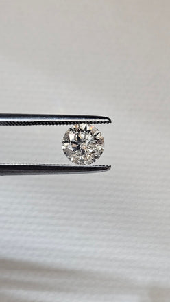 1.09 CT Natural Round Brilliant IJ Imperfect