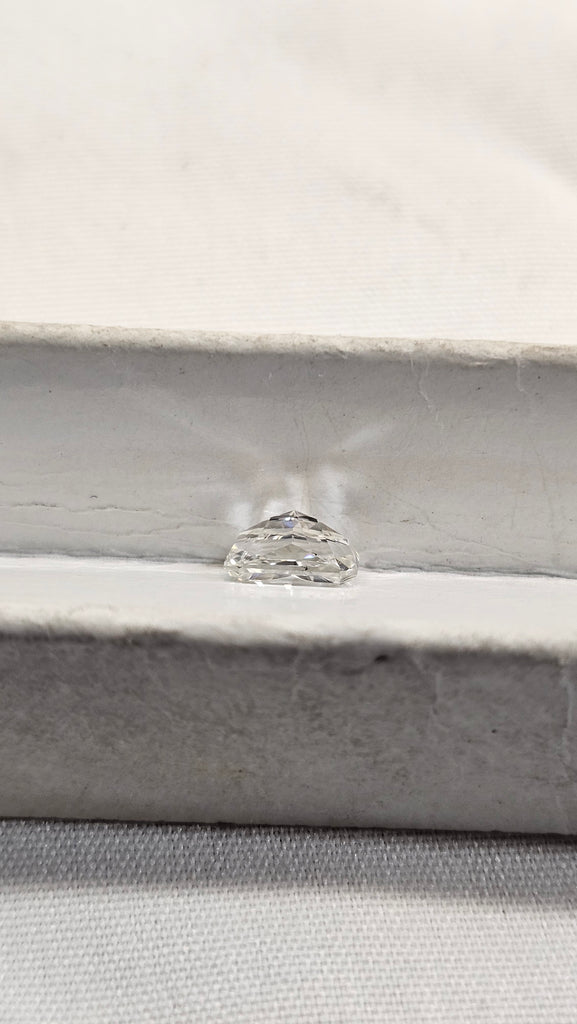 GIA 1.01 CT Cut-Cornered Rectangular MB I SI1