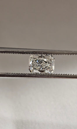 GIA 1.01 CT Cut-Cornered Rectangular MB I SI1