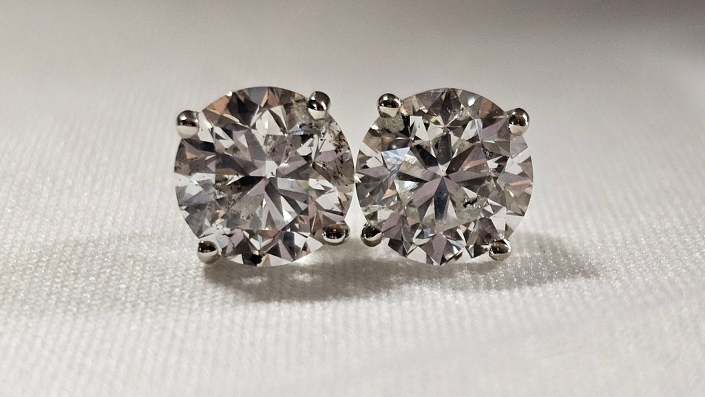 3.00 CTTW Natural Diamond Studs GH I1
