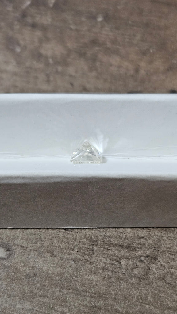 0.90 CT Natural Princess Cut JK SI2