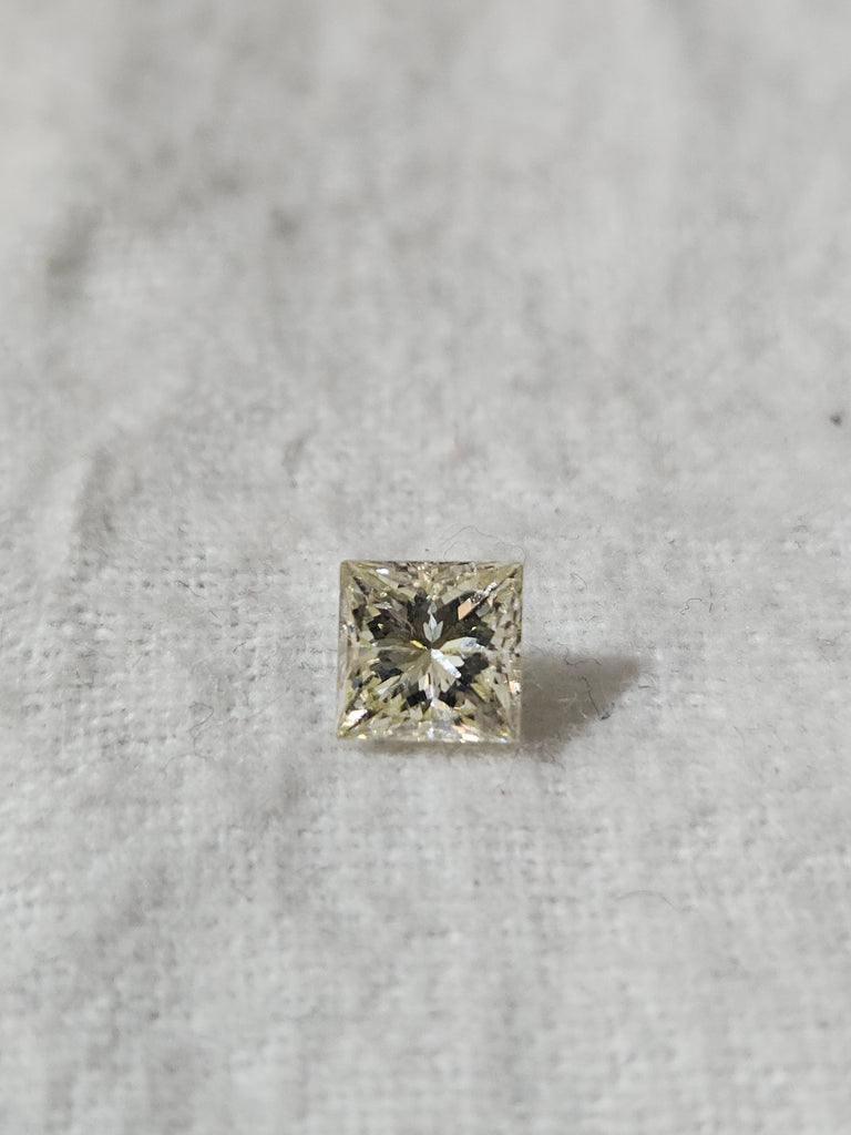 1.06 CT Natural Princess Cut Treated I1