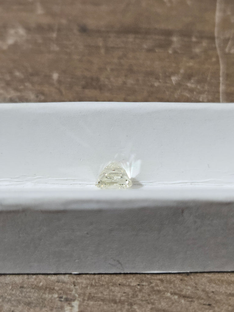 0.76 CT Natural Princess Cut Treated LM SI